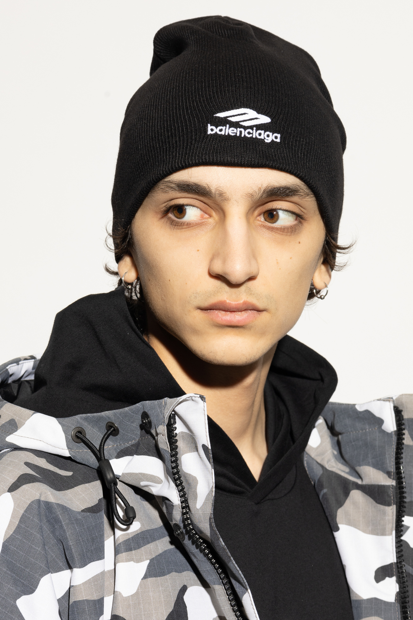 Black Cap from the Skiwear collection Balenciaga Vitkac Canada